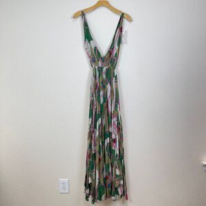 Aakaa Maxi Dress | Medium | Brand New w/ Tags